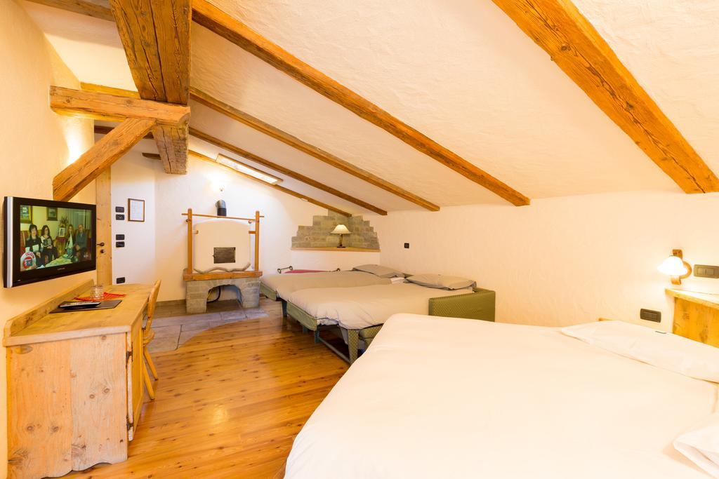 Hotel Pontiglia Livigno Bagian luar foto